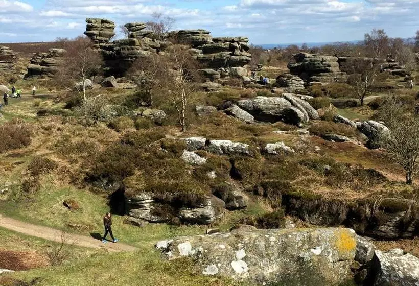 هاستل The Queens Head Kettlesing