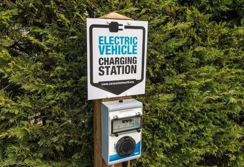 هاستل The Queens Head Kettlesing