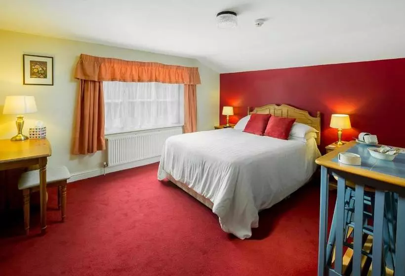 هاستل The Queens Head Kettlesing