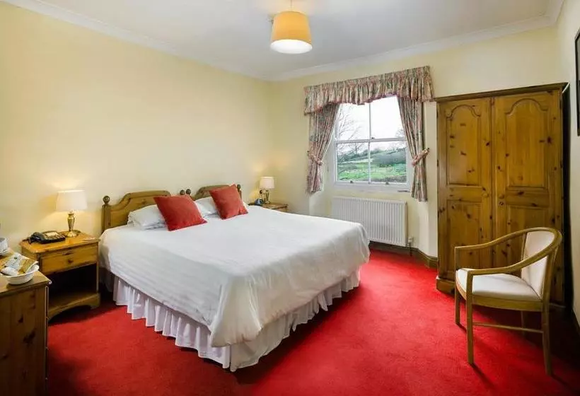 هاستل The Queens Head Kettlesing