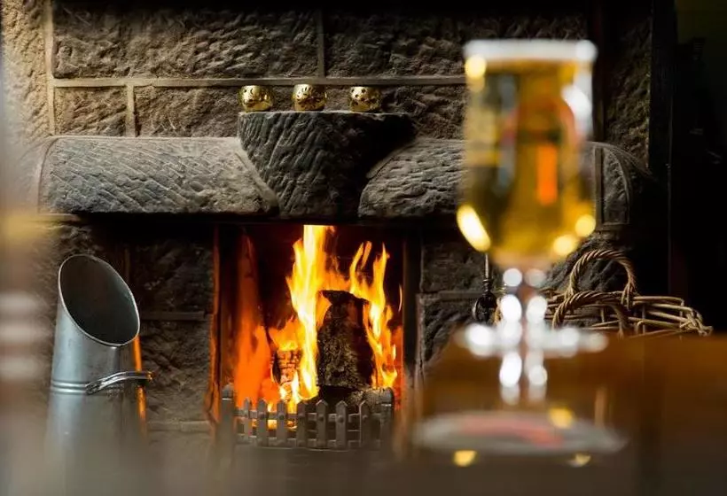 هاستل The Queens Head Kettlesing