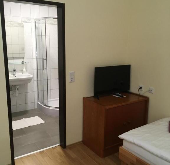 ベッドアンドブレックファースト Lindenhof Ybbs