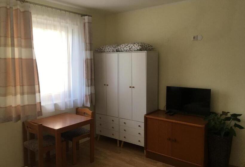 ベッドアンドブレックファースト Lindenhof Ybbs