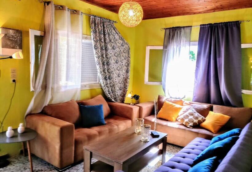 Katakolo Swim & Stay Big House 8 Guests