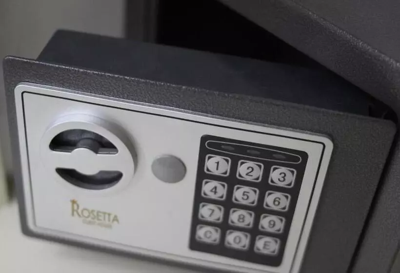 ペンション Rosetta Guest House