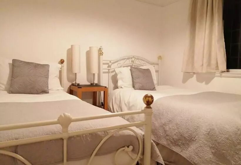 The Old Cook S House