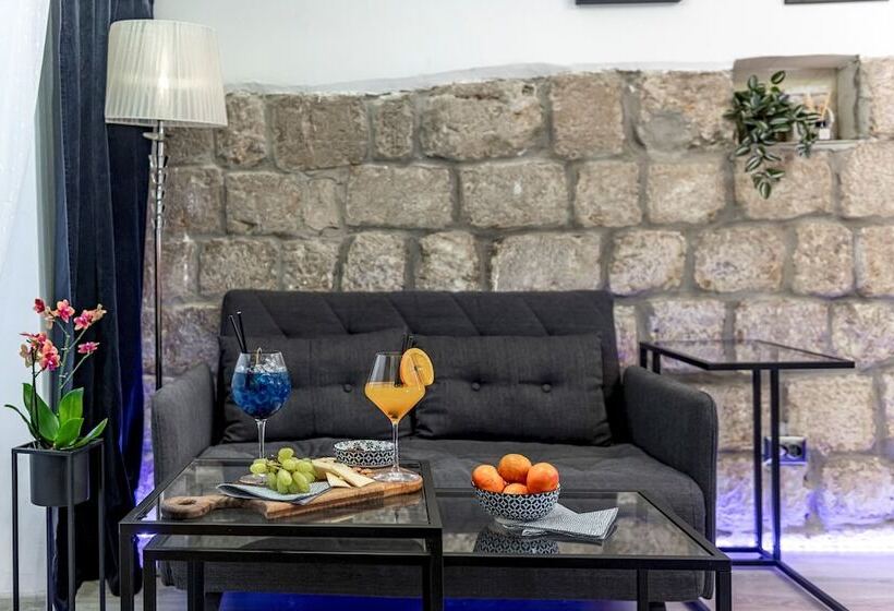 Old Town Fantastic 2