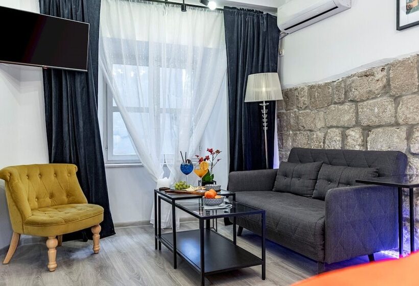 Old Town Fantastic 2