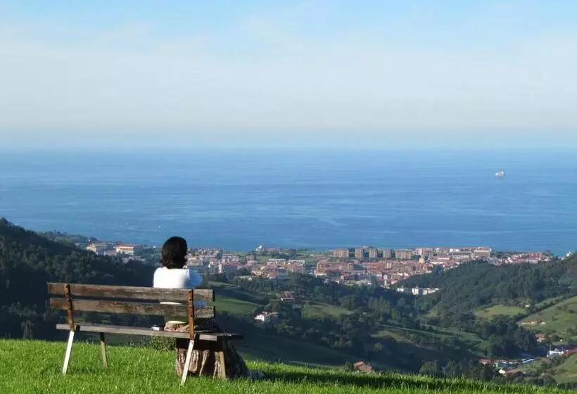 Eco Hotel Rural Lurdeia   Adults Only