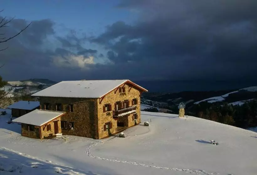 Eco Hotel Rural Lurdeia   Adults Only