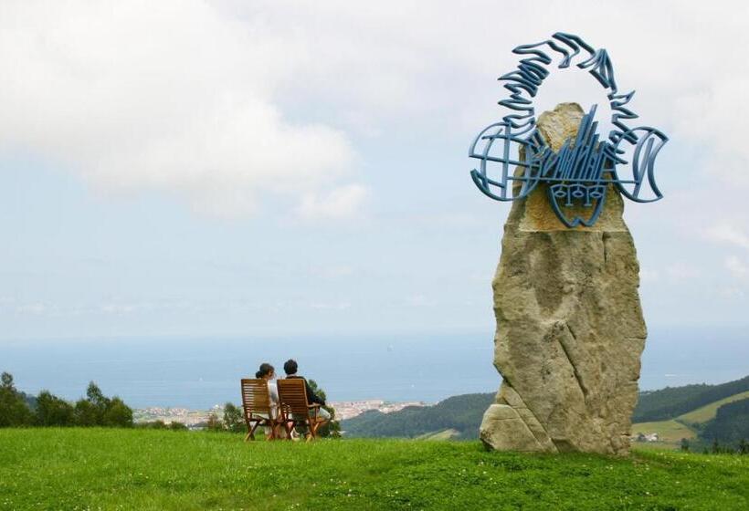 Eco Hotel Rural Lurdeia Adults Only