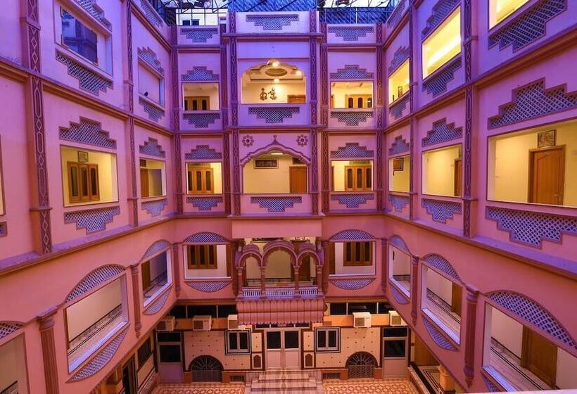 בית מלון כפרי Bharat Palace