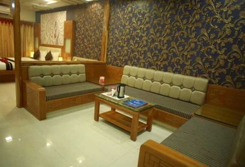 בית מלון כפרי Bharat Palace