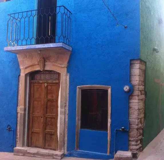 Hotel Del Color
