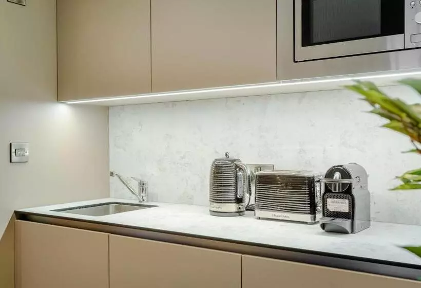 ホテル Heritage Mews Nottingham