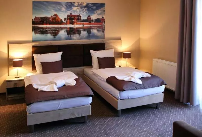 Hotel Piast Przy Zamku