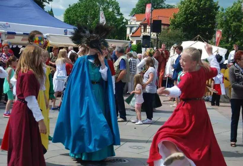 Hotel Piast Przy Zamku