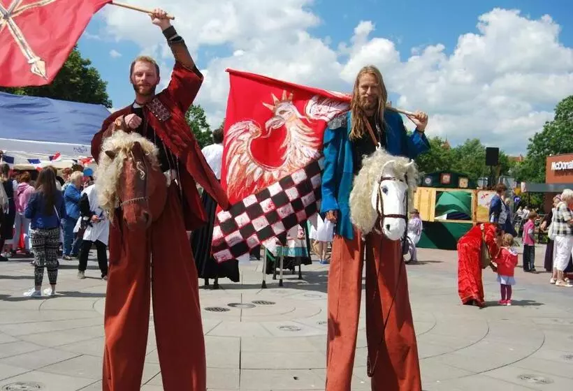 Hotel Piast Przy Zamku