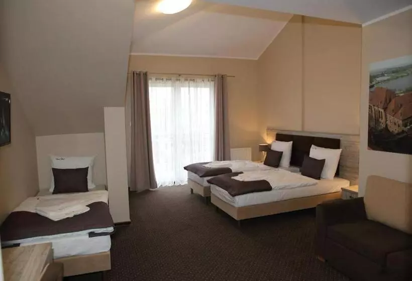 Hotel Piast Przy Zamku