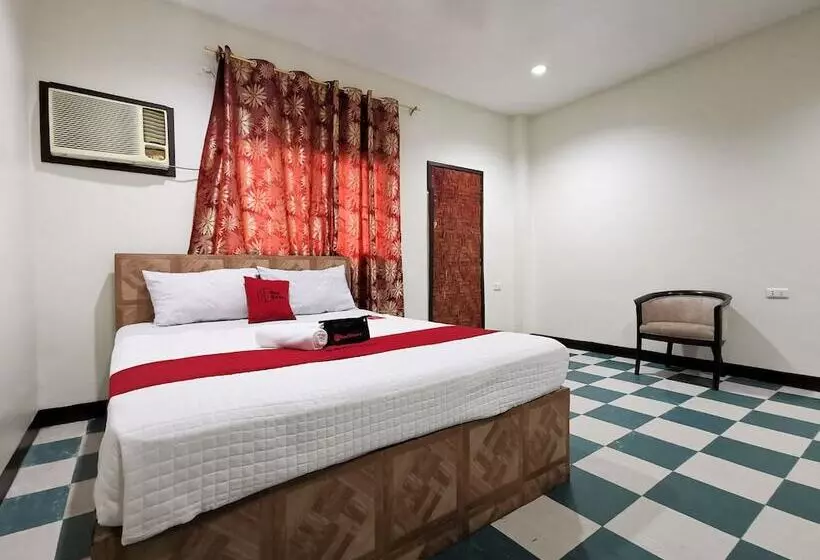 هتل Reddoorz Near Damosa Lanang Davao