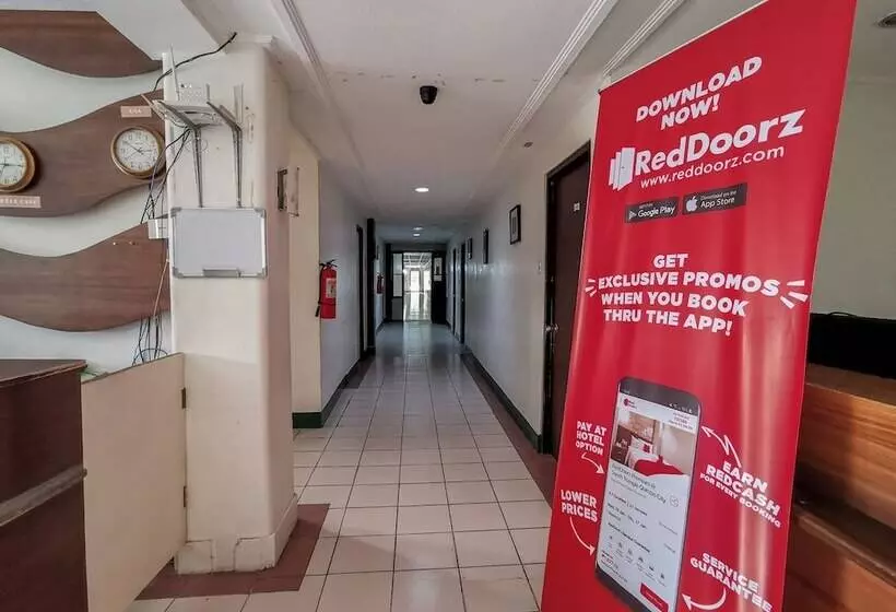 هتل Reddoorz Near Damosa Lanang Davao