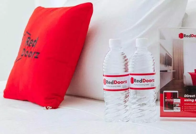 هتل Reddoorz Near Damosa Lanang Davao