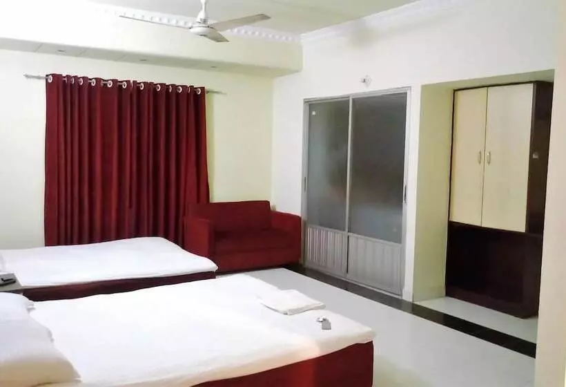 هتل Sea Welcome Resort