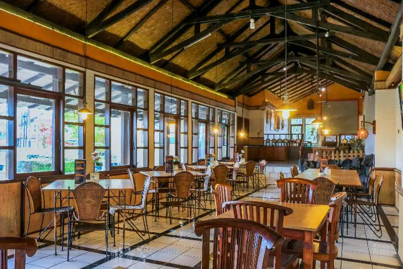 Hotelli Taman Mangkubumi Indah