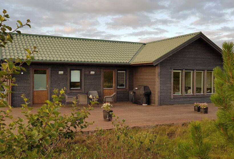 Odinsve Country Home