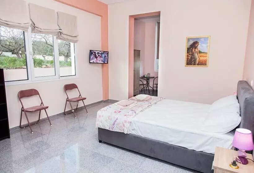 پانسیون Bright And Relax Studio A In Porto Rafti