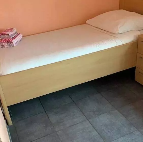 ペンション Motel Am Outletcenter