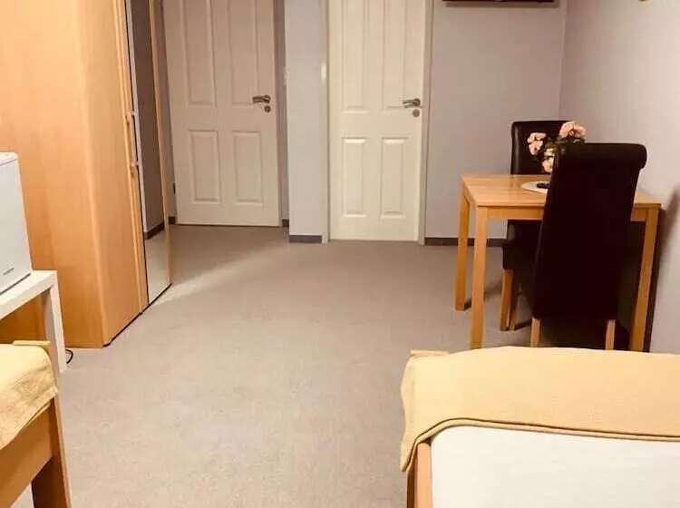 ペンション Motel Am Outletcenter