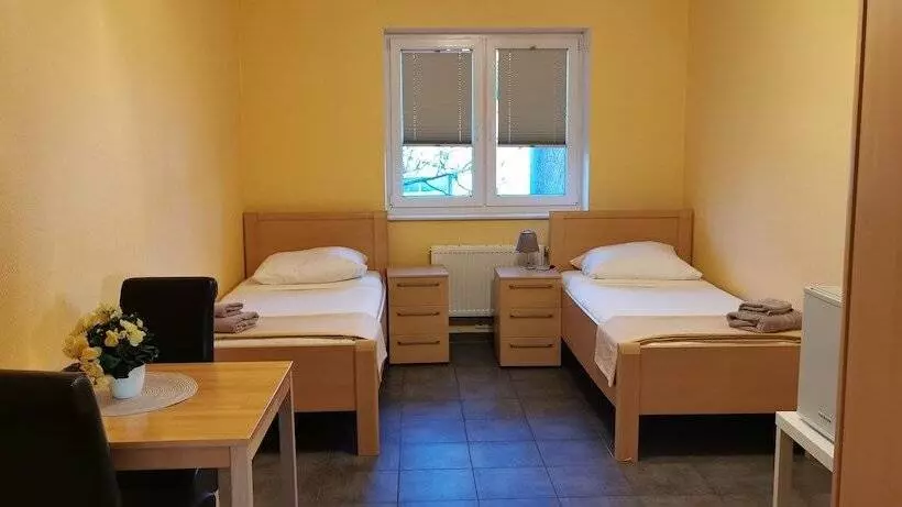 ペンション Motel Am Outletcenter