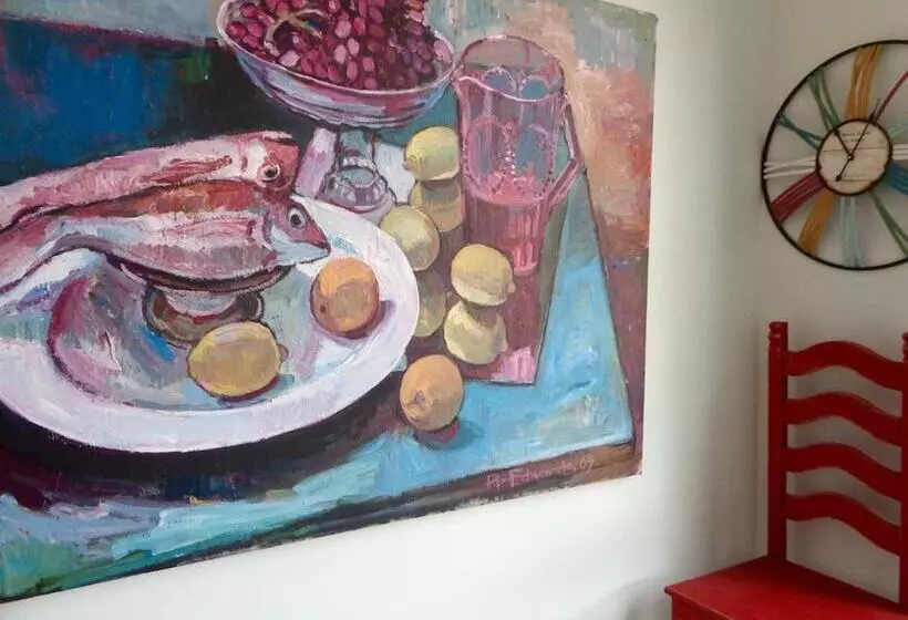Majatalo Stylish Comfortable Central Artists Home
