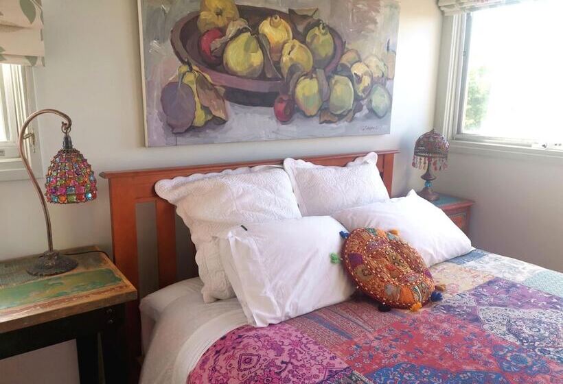 بنسيون Stylish Comfortable Central Artists Home