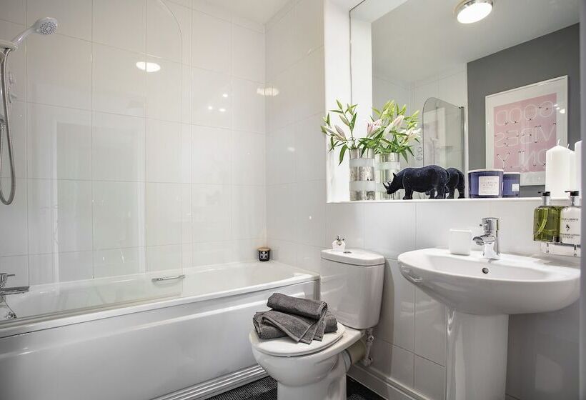 Penthouse Plymouth Apartment Sea View Sleeps 7 Private Parking Habita Property