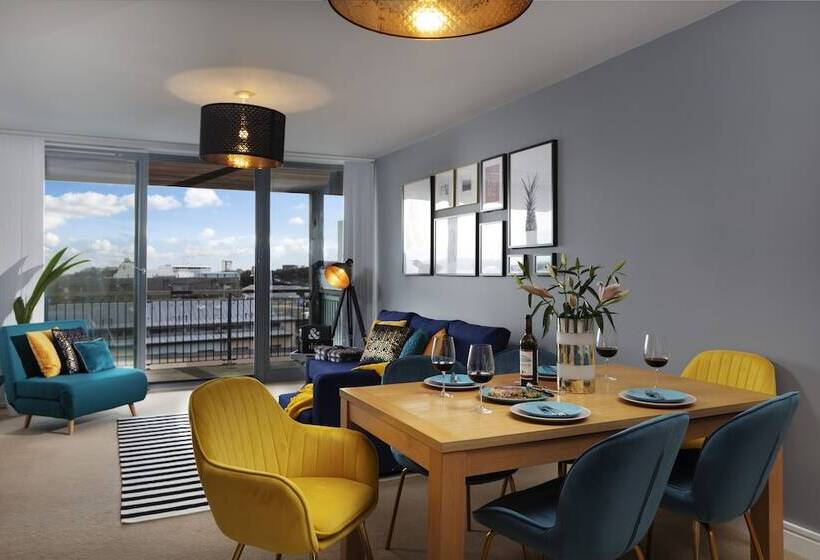 Penthouse Plymouth Apartment Sea View Sleeps 7 Private Parking Habita Property