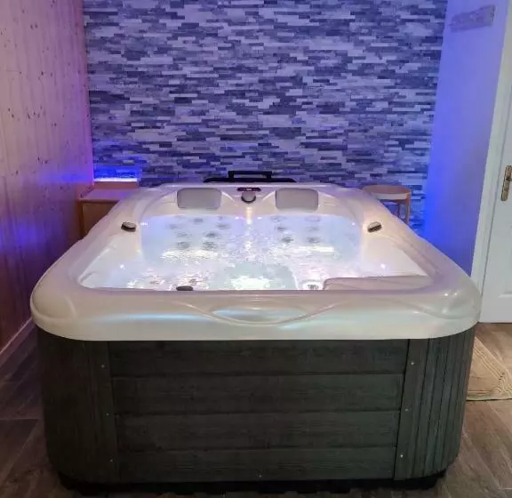 Suite Eden Avec Jacuzzi Privé