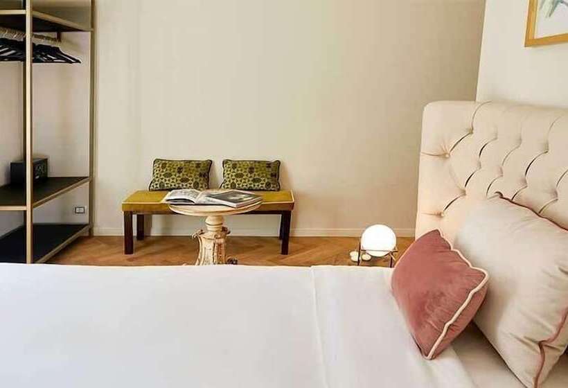 تختخواب و صبحانه Casa Vittoria Napoli Santa Lucia