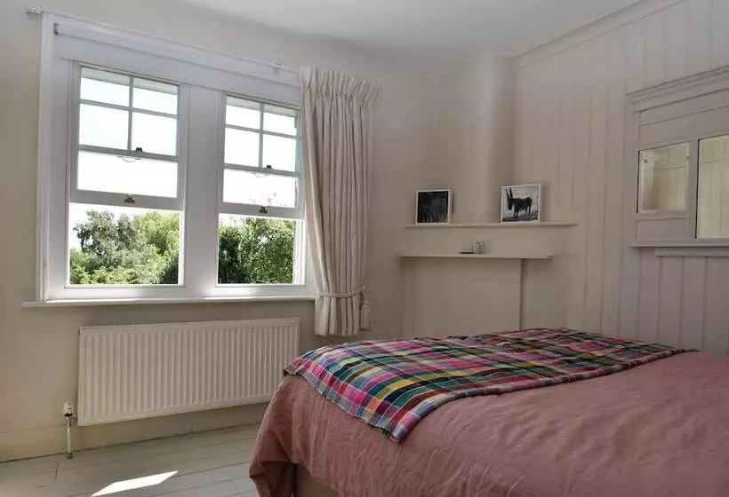 Coastguards Cottage