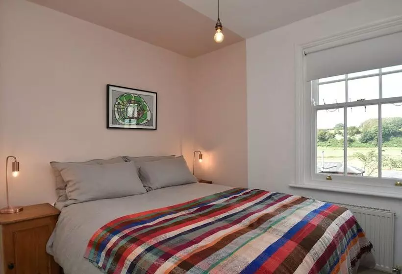 Coastguards Cottage