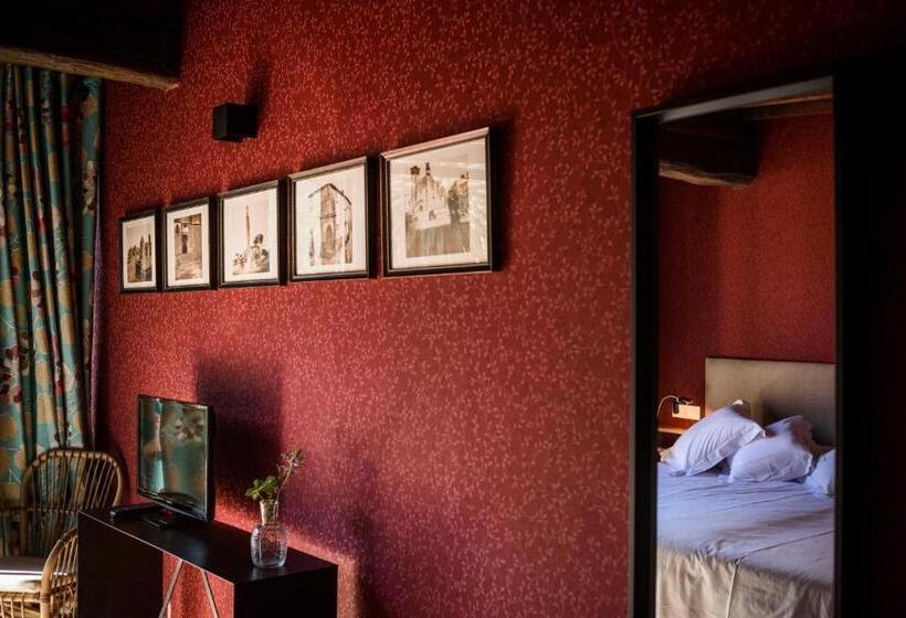 De Aldaca Rural   Only Adults