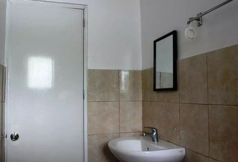 ホテル Camiguin Chumz Travelodge
