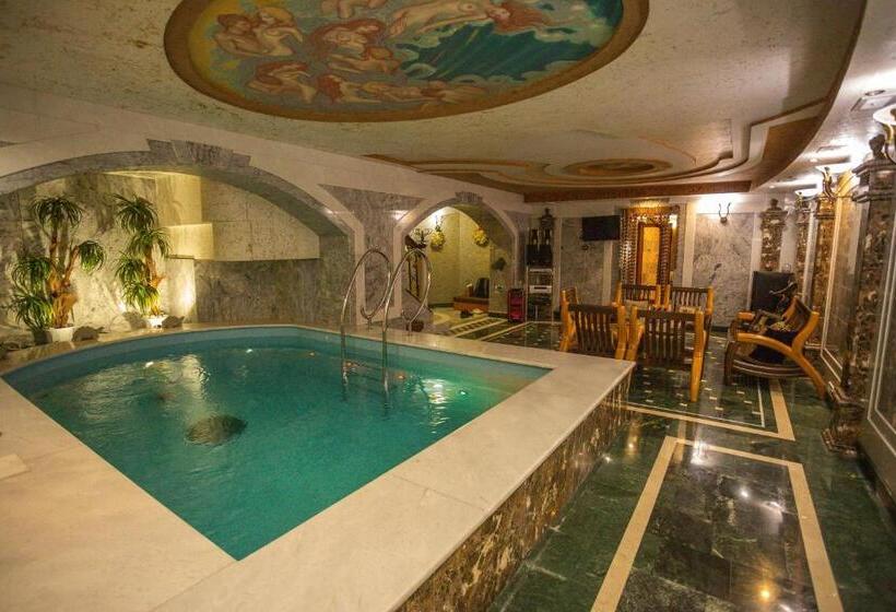 هتل Mandarin Clubhouse