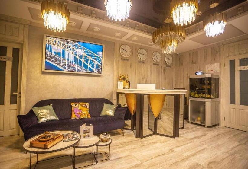 هتل Mandarin Clubhouse