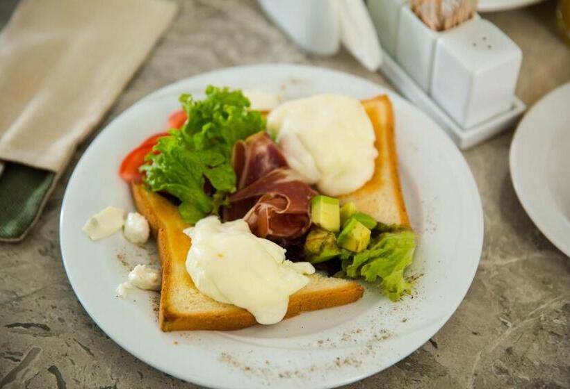 هتل Mandarin Clubhouse