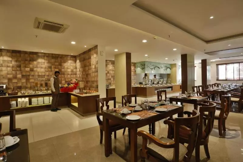 ホテル Sterling Thekkady