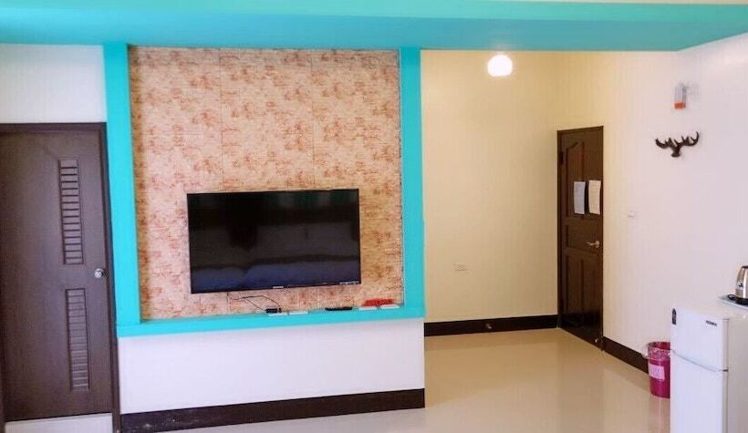 پانسیون Happy Fish