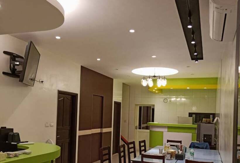 پانسیون Happy Fish