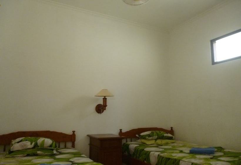 Pensjonat Pondok Santhi Homestay